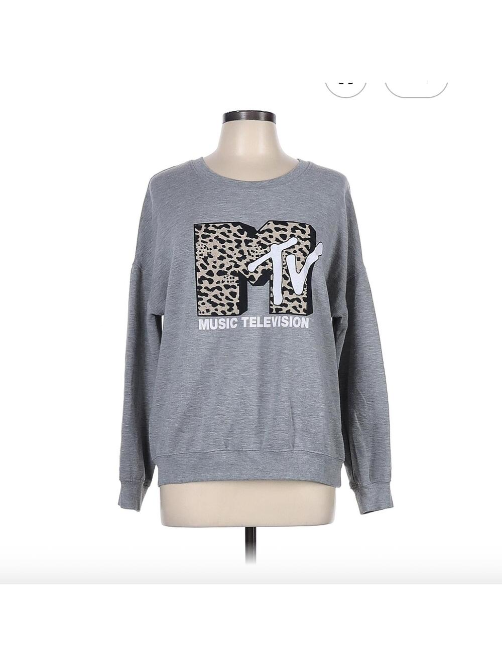MTV Gray Pullover Sweater Size L